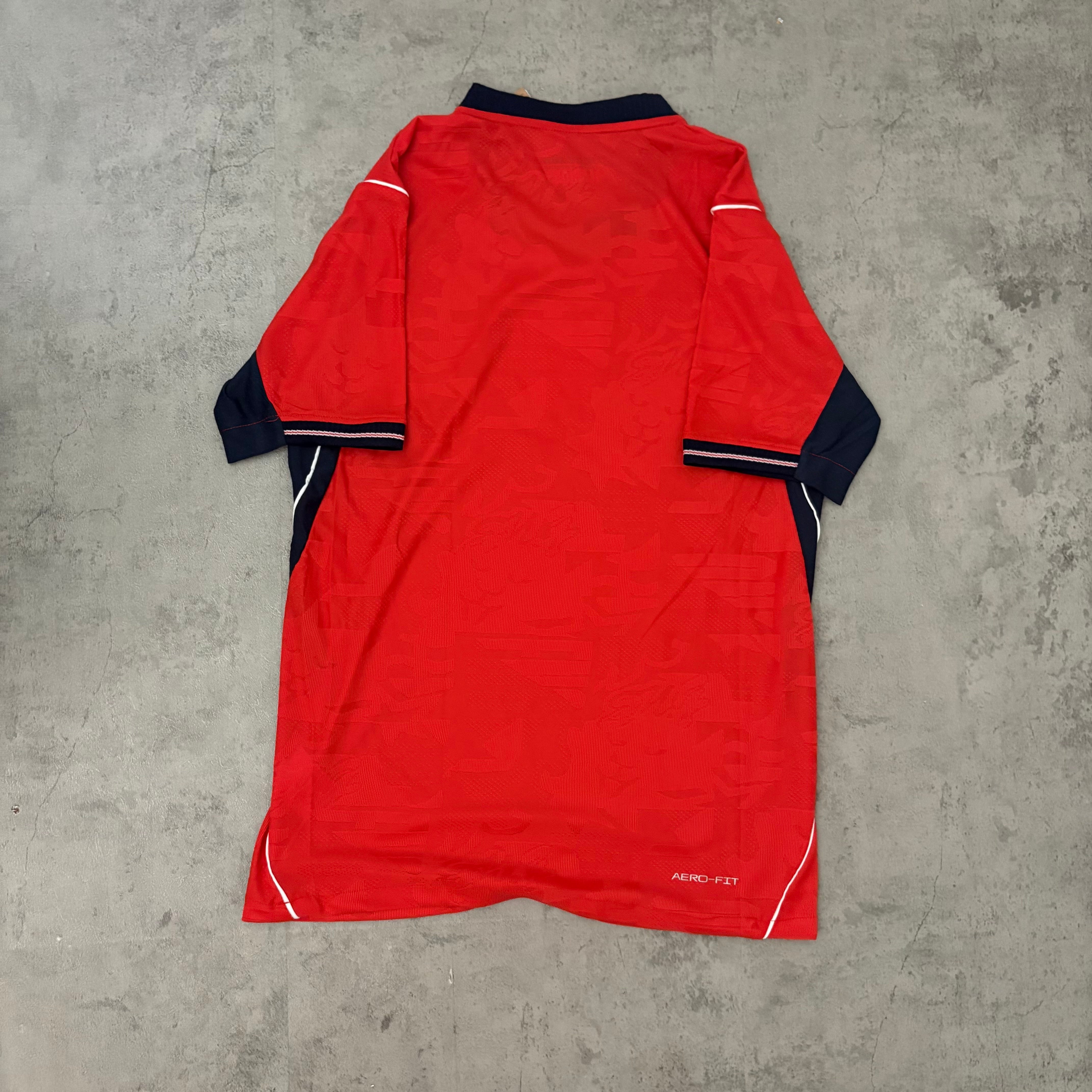 2026-27 England Away Player Version (In-Hand) Men’s Medium Blank